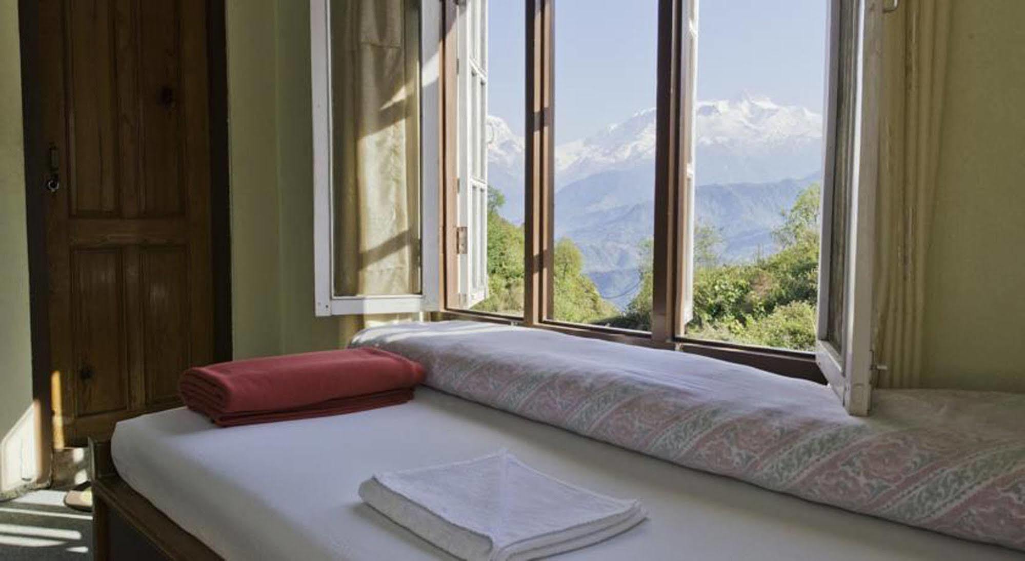 Sarangkot Sherpa Resort P Ltd Похара Екстериор снимка