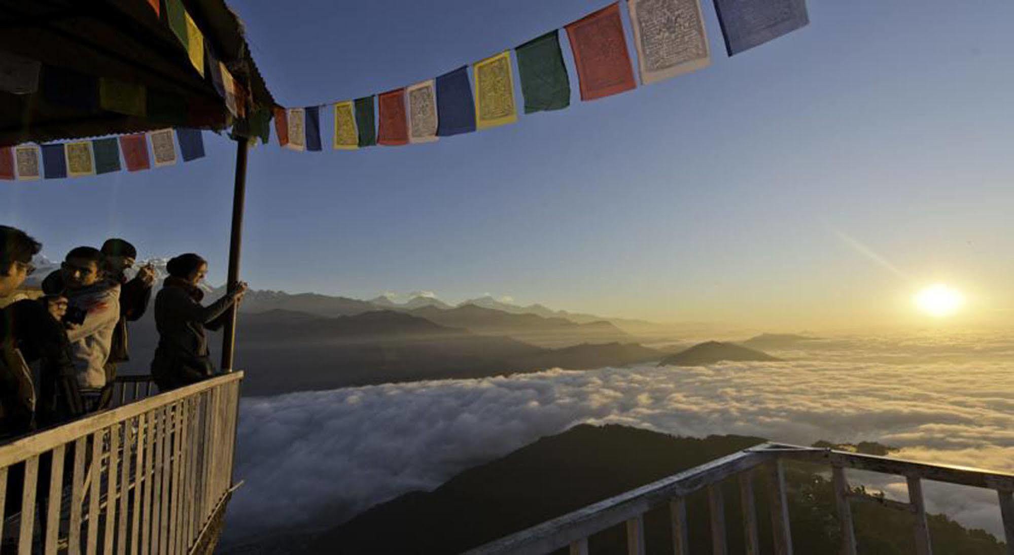 Sarangkot Sherpa Resort P Ltd Похара Екстериор снимка